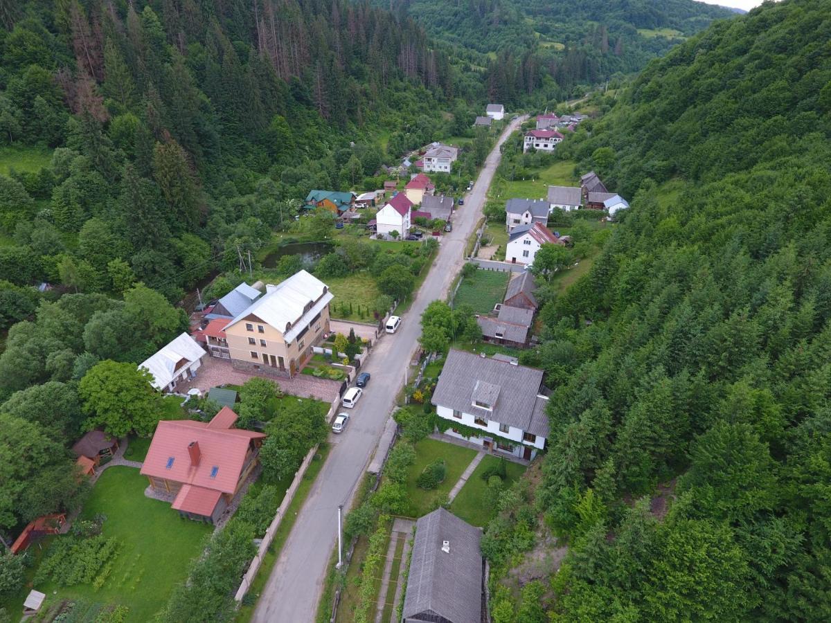 Садиба у Брусків Mizhhirya  Экстерьер фото